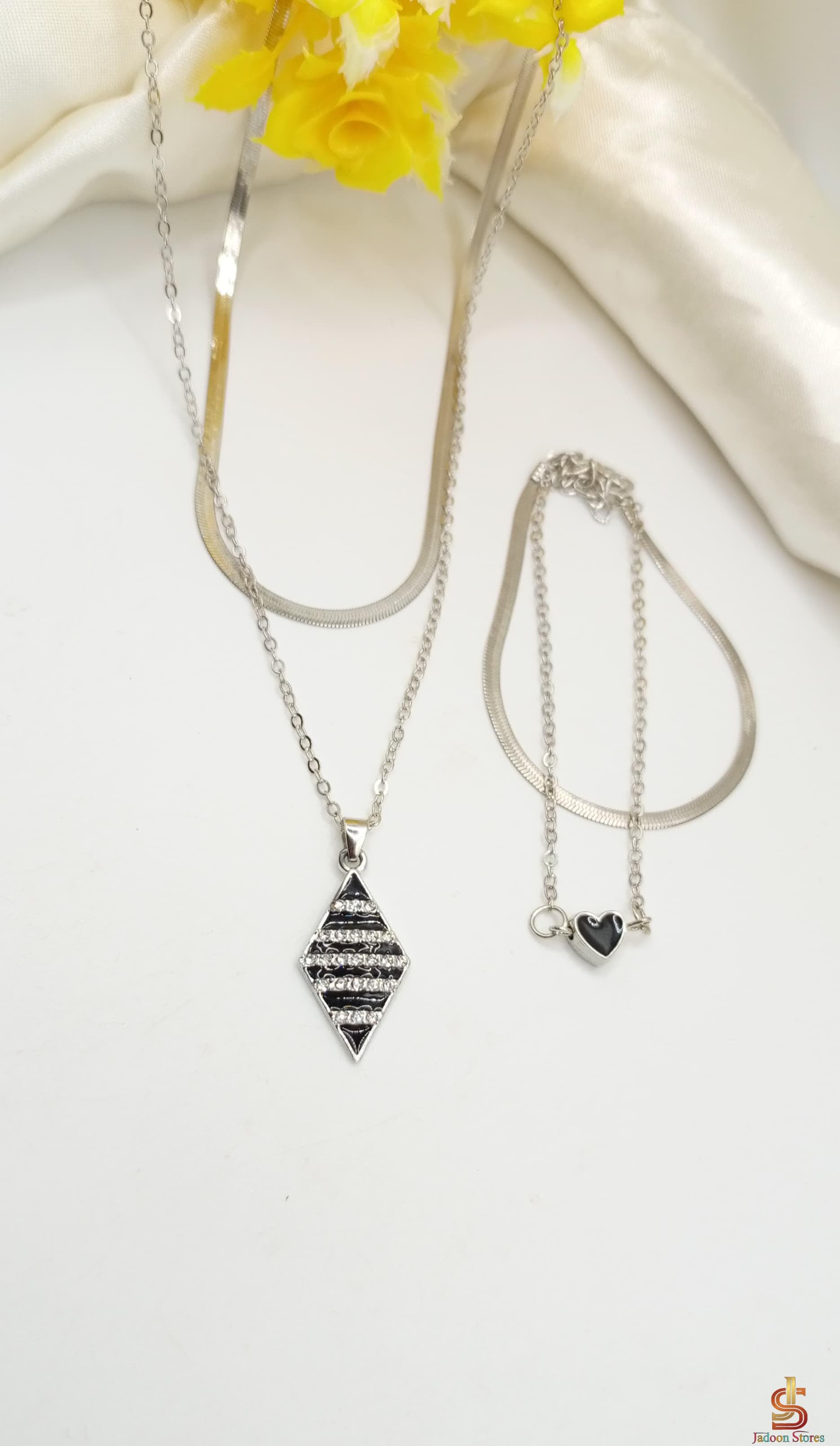 Beautifull Double Chain Necklace With Bracelet