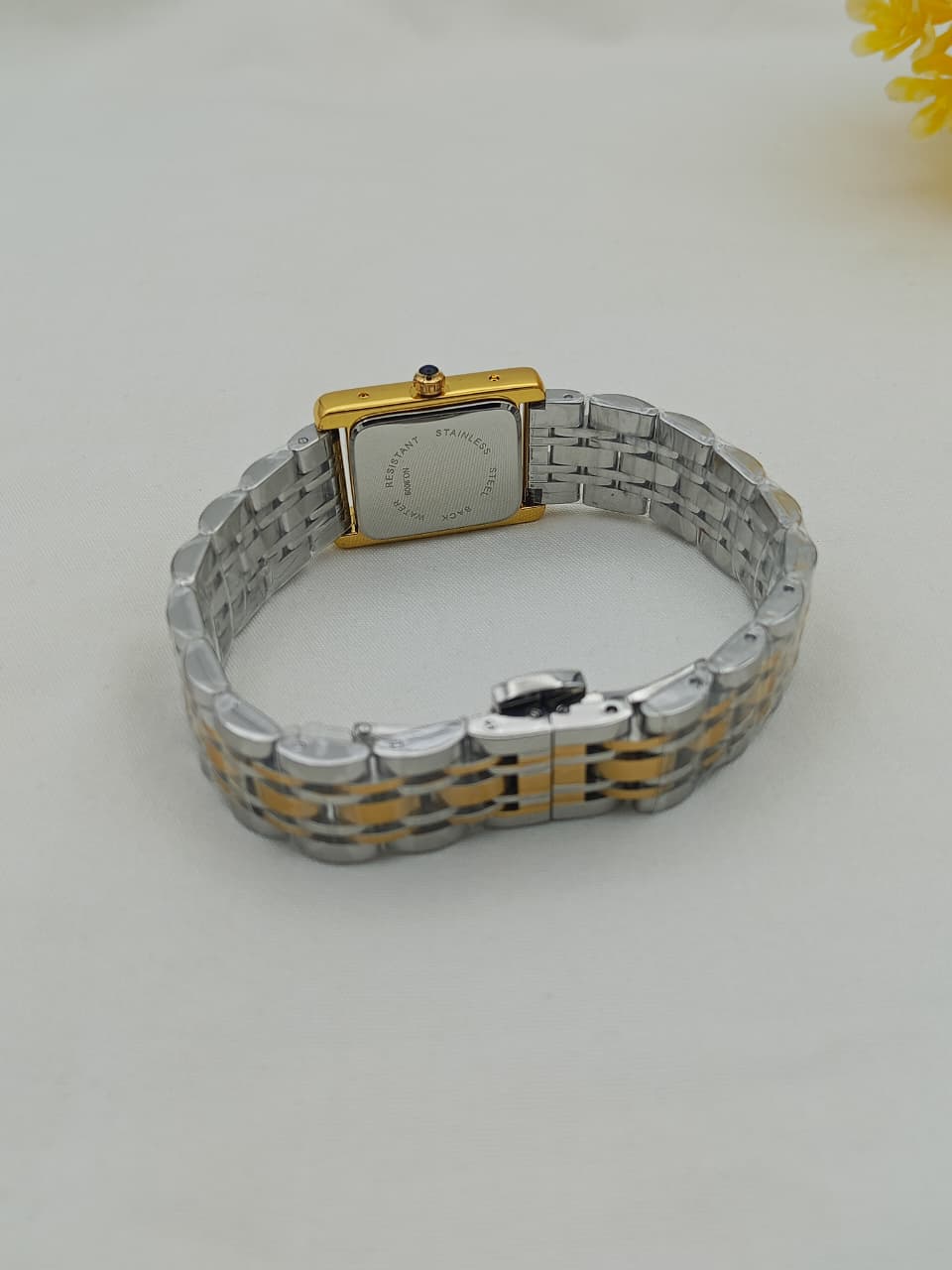 Elegant Luxury: Cartier Ladies Two-Tone Watch