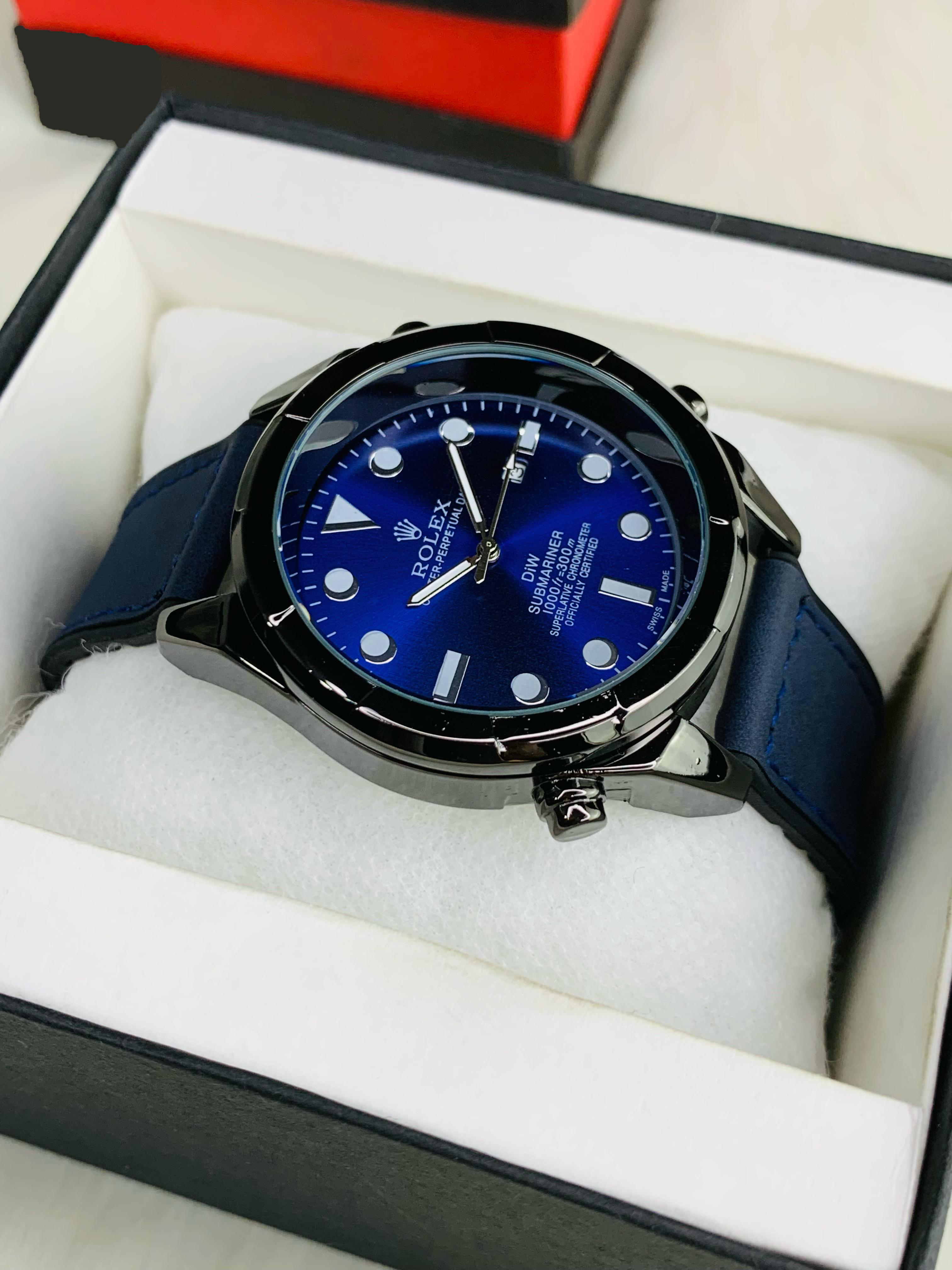 ROLEX (SUBMARINER) watch