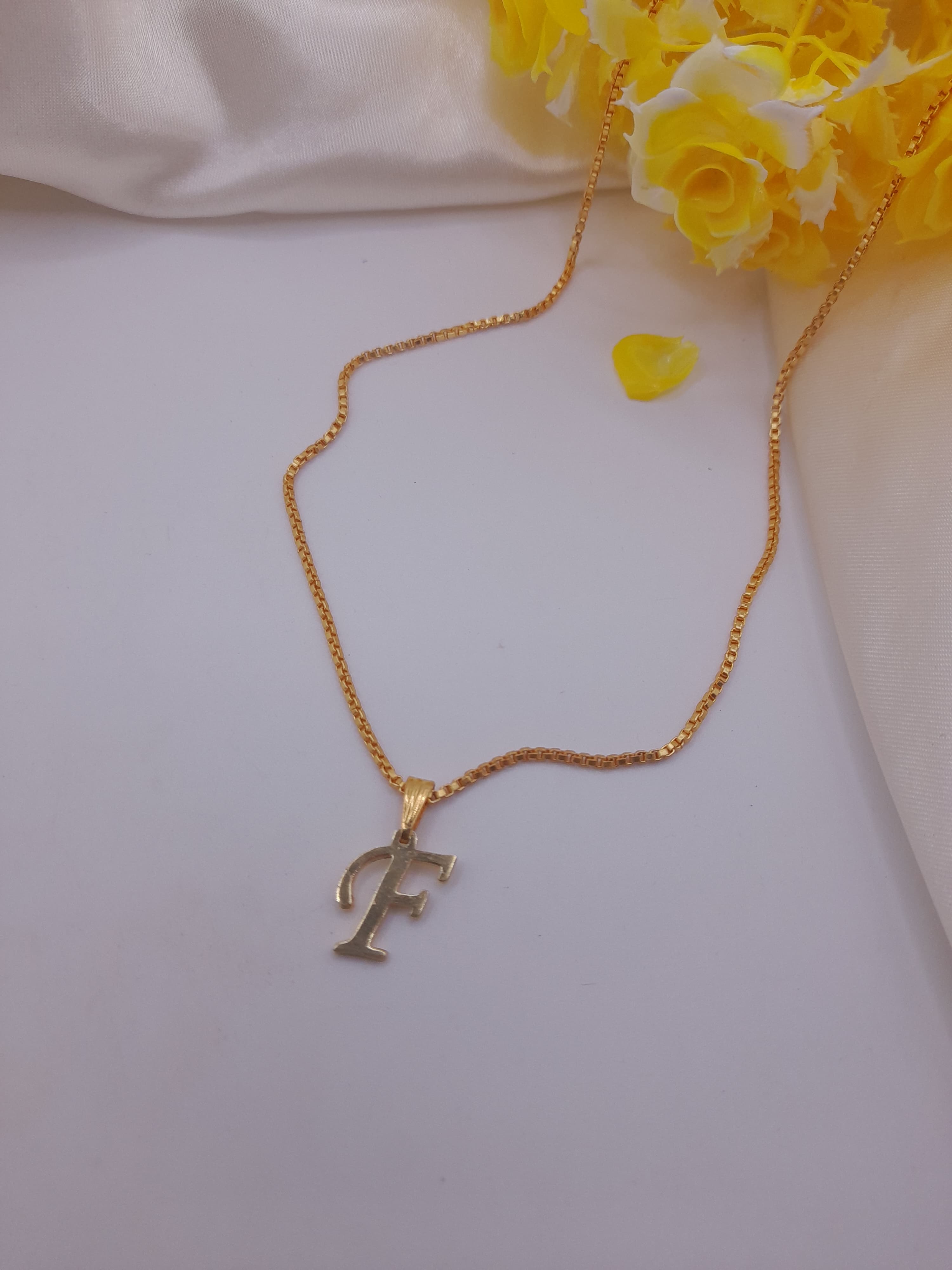 FANCY CUSTOMISED ALPHABET LOCKET