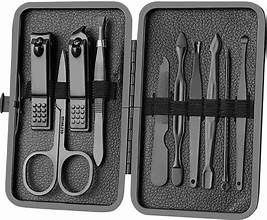 18 PCs Black Nail Kit Box